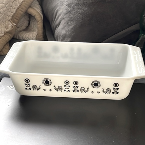 Vintage Pyrex Black Rooster